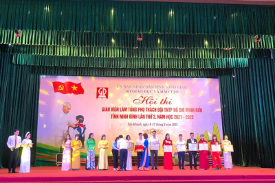 HỘI THI TỔNG PHỤ TRÁCH ĐỘI GIỎI TỈNH NINH BÌNH